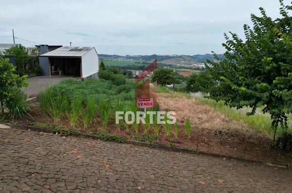 LOTE NO COSTA NORTE À VENDA: O LUGAR PERFEITO PARA CONSTRUIR SEU LAR!