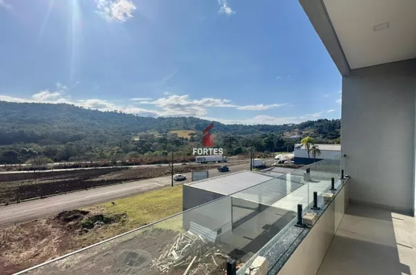 ELEGÂNCIA E MODERNIDADE: SOBRADO NOVO À VENDA NO LOTEAMENTO SCOTTI - Foto 3