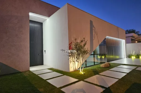 CASA ALTO PADRÃO COM VISTA PARA CIDADE NO ALTO DA JÚLIO! - Foto 1