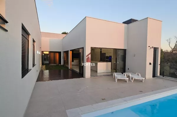 CASA ALTO PADRÃO COM VISTA PARA CIDADE NO ALTO DA JÚLIO! - Foto 4