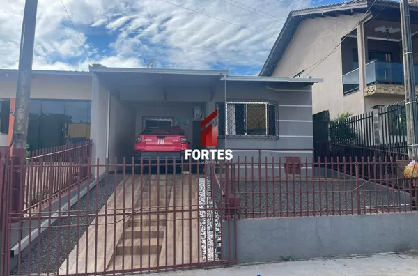 CASA PARA VENDA COM 03 QUARTOS NO BAIRRO PINHEIRINHO - Foto 1