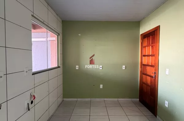 CASA PARA LOCAÇÃO NO BAIRRO AEROPORTO!