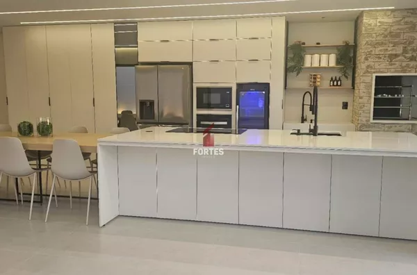 CASA ALTO PADRÃO COM VISTA PARA CIDADE NO ALTO DA JÚLIO! - Foto 5