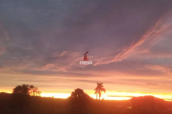 CASA À VENDA NA LINHA SÃO PAULO : TRANQUILIDADE E ESPAÇO PARA SUA FAMÍLIA! - Foto 2
