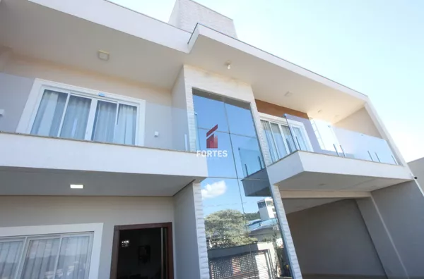 EXCELENTE CASA À VENDA COM 4 QUARTOS, SUÍTE COM CLOSET E ÁREA GOURMET NO BAIRRO LUTHER KING – FRANCISCO BELTRÃO - Foto 4