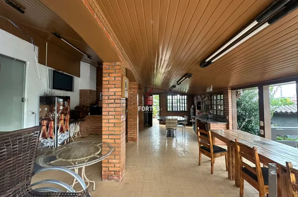 CASARÃO COMERCIAL OU RESIDENCIAL COM PISCINA PARA LOCAÇÃO NO CENTRO: EXCELENTE LOCALIZAÇÃO! - Foto 5