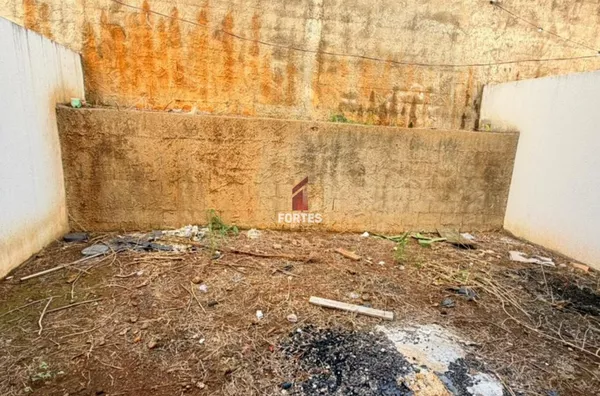 SOBRADO Á VENDA NO BAIRRO NOVA PETRÓPOLES!