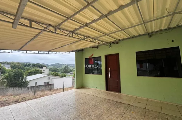 CASA DISPONIVEL PARA VENDA E LOCAÇÃO EM LOCALIZAÇÃO ESTRATÉGICA: IDEAL PARA QUEM BUSCA PROXIMIDADE AO SEMINÁRIO - Foto 2