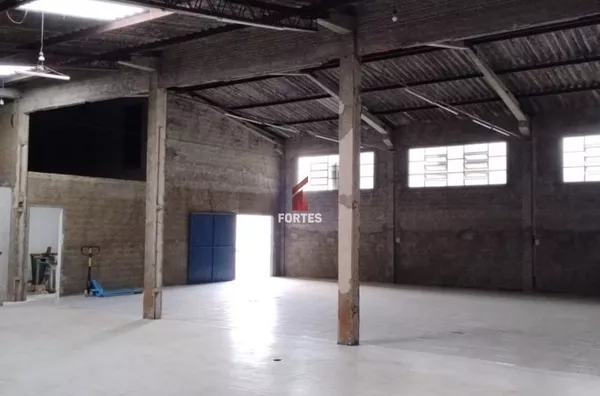 AMPLO BARRACÃO PARA LOCAÇÃO: PERFEITO PARA LOGÍSTICA E ARMAZENAGEM! - Foto 1