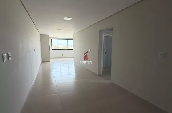 APARTAMENTO NOVO À VENDA NO CRISTO REI!