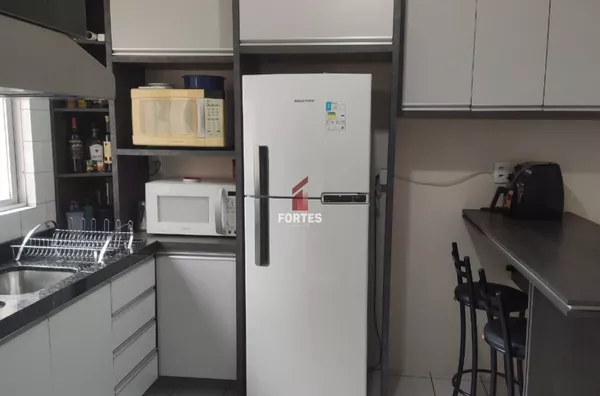 APARTAMENTO 32 DISPONIVEL PARA LOCAÇÃO NO EDIFICIO FLORENÇA! - Foto 3