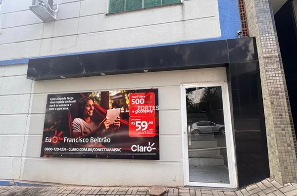 SALA COMERCIAL MOBILIADA COM AR PARA LOCAÇÃO NO CENTRO! - Foto 5