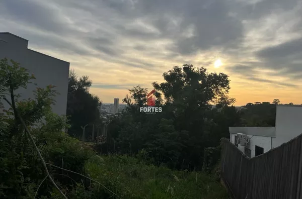 EXCELENTE LOTE À VENDA NO BAIRRO NOVA PETRÓPOLIS!