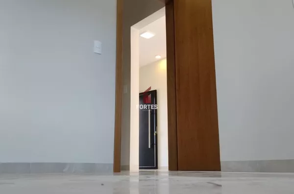 ACABOU DE FICAR PRONTA: CASA NOVA À VENDA NO PINHEIRÃO! - Foto 3