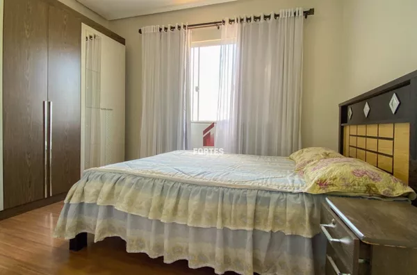 CASA DISPONÍVEL PARA VENDA: O LUGAR PERFEITO PARA CONQUISTAR SUA FELICIDADE! - Foto 6