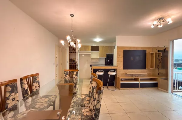 Avenida Porto Emerin — Apartamento