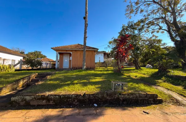 Terreno comercial/residencial
