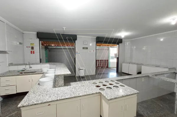 Belíssimo Salão Comercial de 120 m² na Vila Hortolândia.