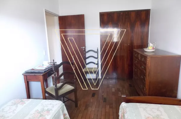 *#254m² de apartamento - 4 dormitórios no Centro / Jundiaí