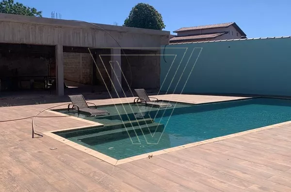 - Chácara em Construção com Linda Piscina e Lazer – Bairro Caioçara-JARINÚ - SP