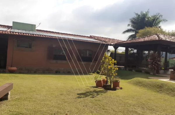 Casa Térrea Condomínio Parque da Fazenda Itatiba-SP. Estuda permuta de maior ou menor valor!