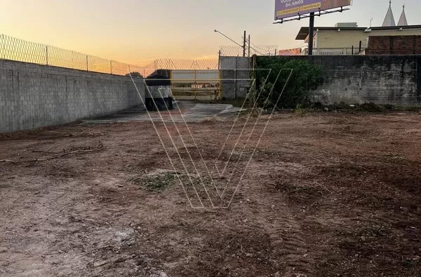 *Área Estratégica com Galpão à Venda em Jundiaí – 6.409,76 m² | Próxima ao Trevo entre Jundiaí Mirim e Caxambú