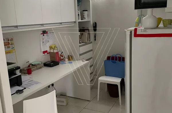 SALA COMERCIAL ESQUINA COM A AVENIDA NOVE DE JULHO - JUNDIAÍ - SP