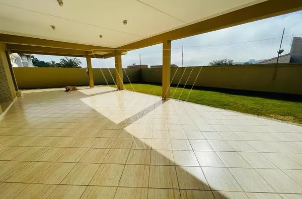 CASA CONDOMÍNIO ARAUCÁRIAS COM 400M² 4 DORMITÓRIOS (1 SUÍTE) 6 VAGAS - ESTUDA PERMUTA POR APTO ATÉ 400 MIL - Foto 17