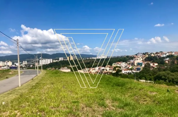 Terreno no Condomínio Bosque do Horto - Altíssimo Padrão. - Foto 5