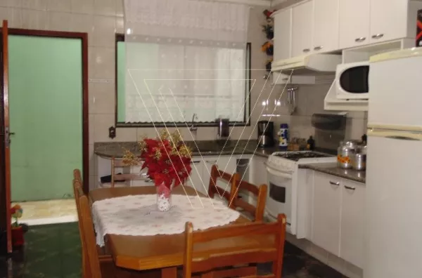 Sobrado no bairro Jardim Tulipas