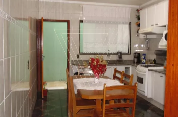 Sobrado no bairro Jardim Tulipas
