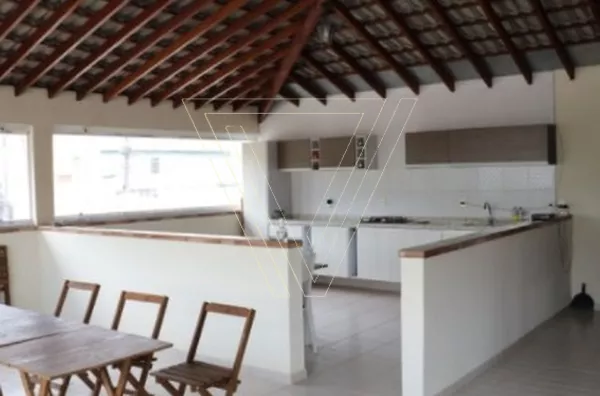 #Casa com zona mista localização privilegiada aceita Permuta!!! - Foto 14