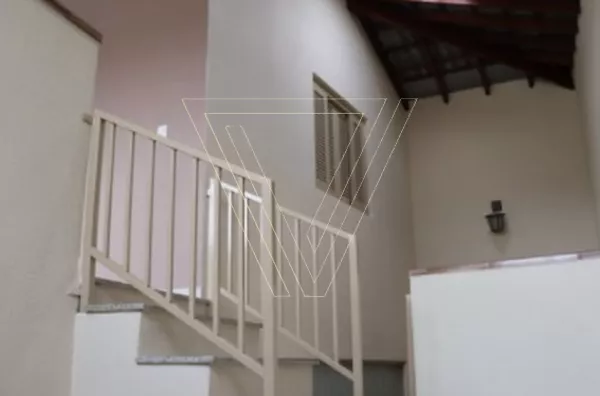 #Casa com zona mista localização privilegiada aceita Permuta!!! - Foto 10