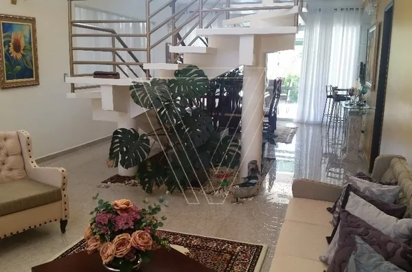 *CASA COM 4 SUÍTES, PISCINA, ESPAÇO GOURMET - CONDOMÍNIO CAPITAL VILLE - Foto 5