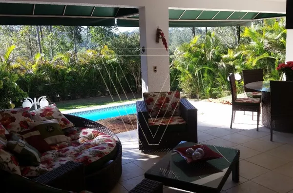 *CASA COM 4 SUÍTES, PISCINA, ESPAÇO GOURMET - CONDOMÍNIO CAPITAL VILLE - Foto 1