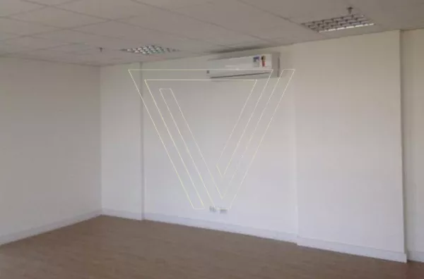IDEAL PARA INVESTIDOR SALA COMERCIAL LOCADA - Edifício Golden Office para venda