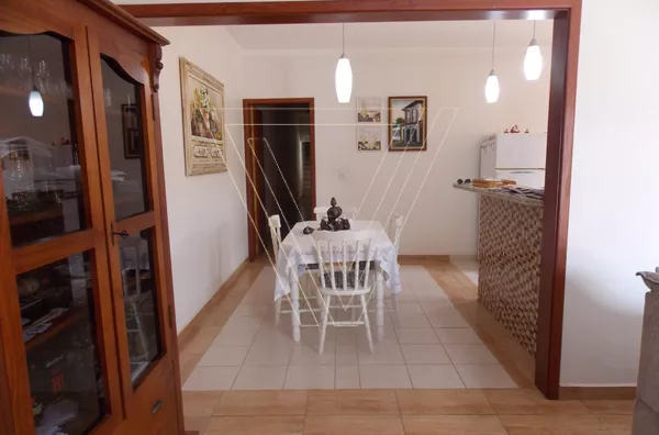 *Casa a venda 03 suítes - 280 m² - com piscina - região central de Jundiaí - SP