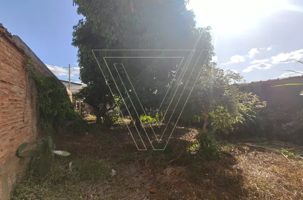 OPORTUNIDAE ! BAIXOU DE PREÇO ! Terreno Comercial com edícula 40m² A/C e 345 m² A/T - próximo à Av dos Ferroviários - Jundiaí-SP - Foto 9