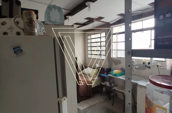 OPORTUNIDAE ! BAIXOU DE PREÇO ! Terreno Comercial com edícula 40m² A/C e 345 m² A/T -  próximo à Av dos Ferroviários - Jundiaí-SP - Foto 5