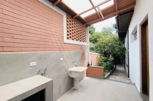 OPORTUNIDADE 524 m² de terreno  -  311m² de área construída - Foto 6