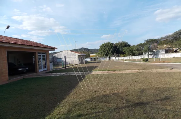 Chácara com 3 Casas em amplo terreno comercial ou residencial - Caxambu - Jundiaí - SP - Foto 16