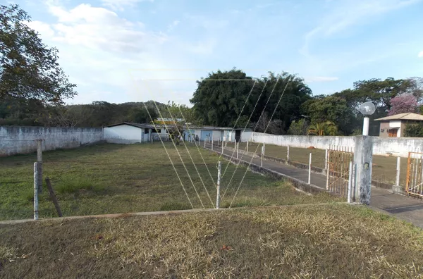 Chácara com 3 Casas em amplo terreno comercial ou residencial - Caxambu - Jundiaí - SP - Foto 10