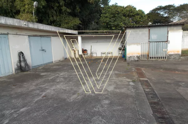 Chácara com 3 Casas em amplo terreno comercial ou residencial - Caxambu - Jundiaí - SP - Foto 6