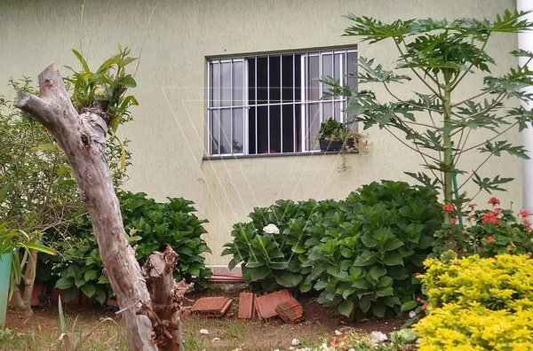 *Vende-se Casa no Bairro Tulipas /Jundiaí.