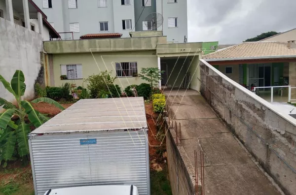 *Vende-se Casa no Bairro Tulipas /Jundiaí.