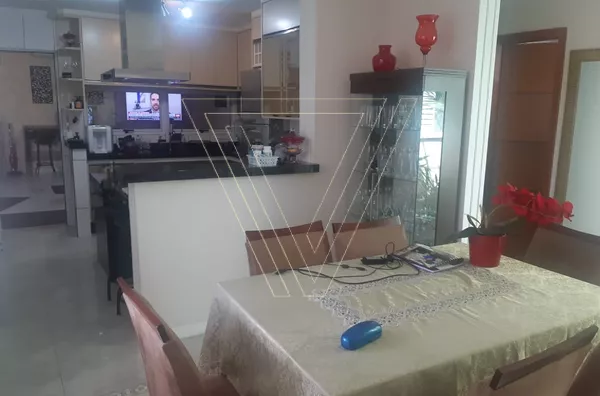 *Excelente Casa com 3 Dormitórios no Bairro Tulipas. (ACEITA PERMUTA DE MENOR VALOR). - Foto 6