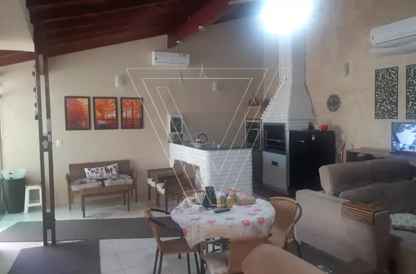 *Excelente Casa com 3 Dormitórios no Bairro Tulipas. (ACEITA PERMUTA DE MENOR VALOR). - Foto 13