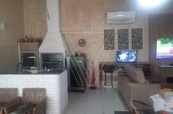 *Excelente Casa com 3 Dormitórios no Bairro Tulipas. (ACEITA PERMUTA DE MENOR VALOR). - Foto 19