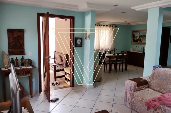 BELÍSSIMO SOBRADO NO BAIRRO DO CAXAMBU COM SUÍTE E PISCINA - JUNDIAÍ - SP. - Foto 3