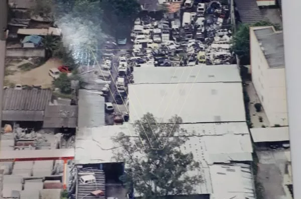 ÁREA NA VILA RIO BRANCO 4400m² - Foto 2